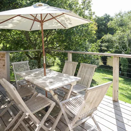 4 Lake View Holiday home *